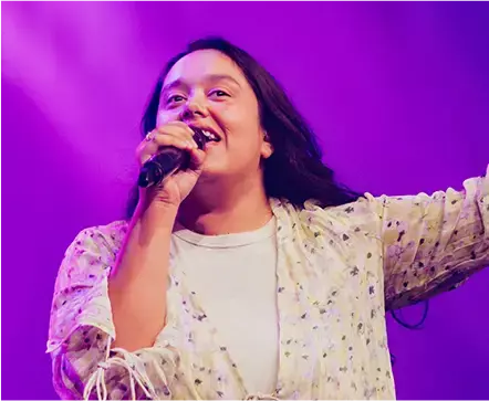 Worship image - Lydia